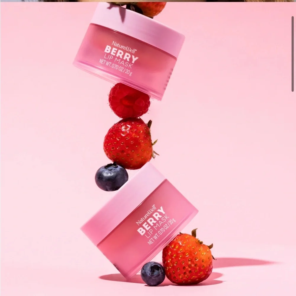 NatureWell Moisturizing Lip Mask- Berry, NEW